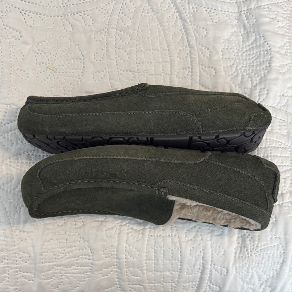 NEW UGG burnt Olive Suede men’s ASCOT Loafers size 11 - Picture 7 of 12